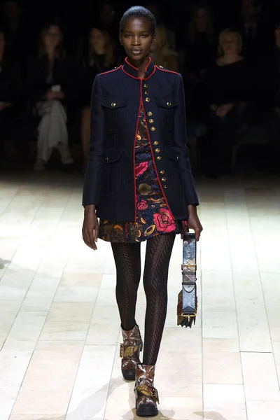 Look 108